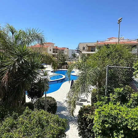 Whthegardens Apartman